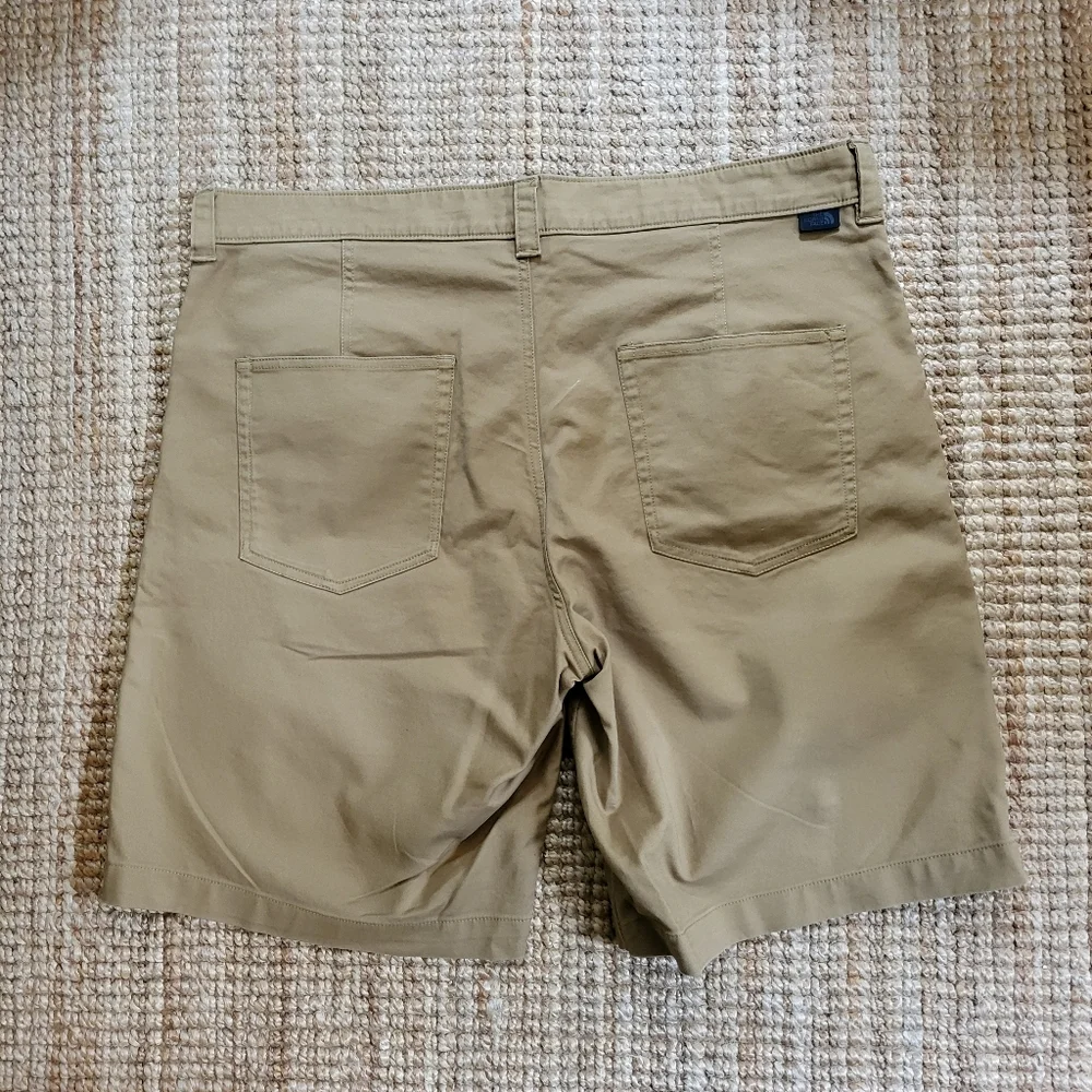North Face Cotton Canvas Men's Camel Chino Shorts 36